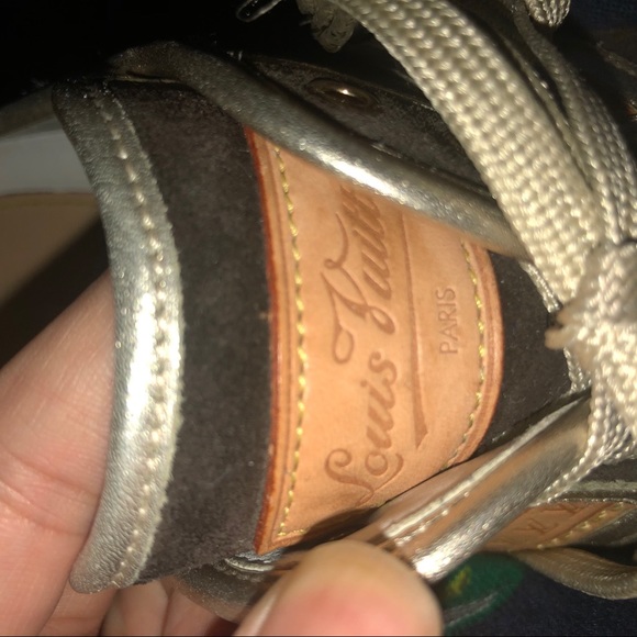 Louis Vuitton Authentic gold and brown sneakers - Picture 2 of 16